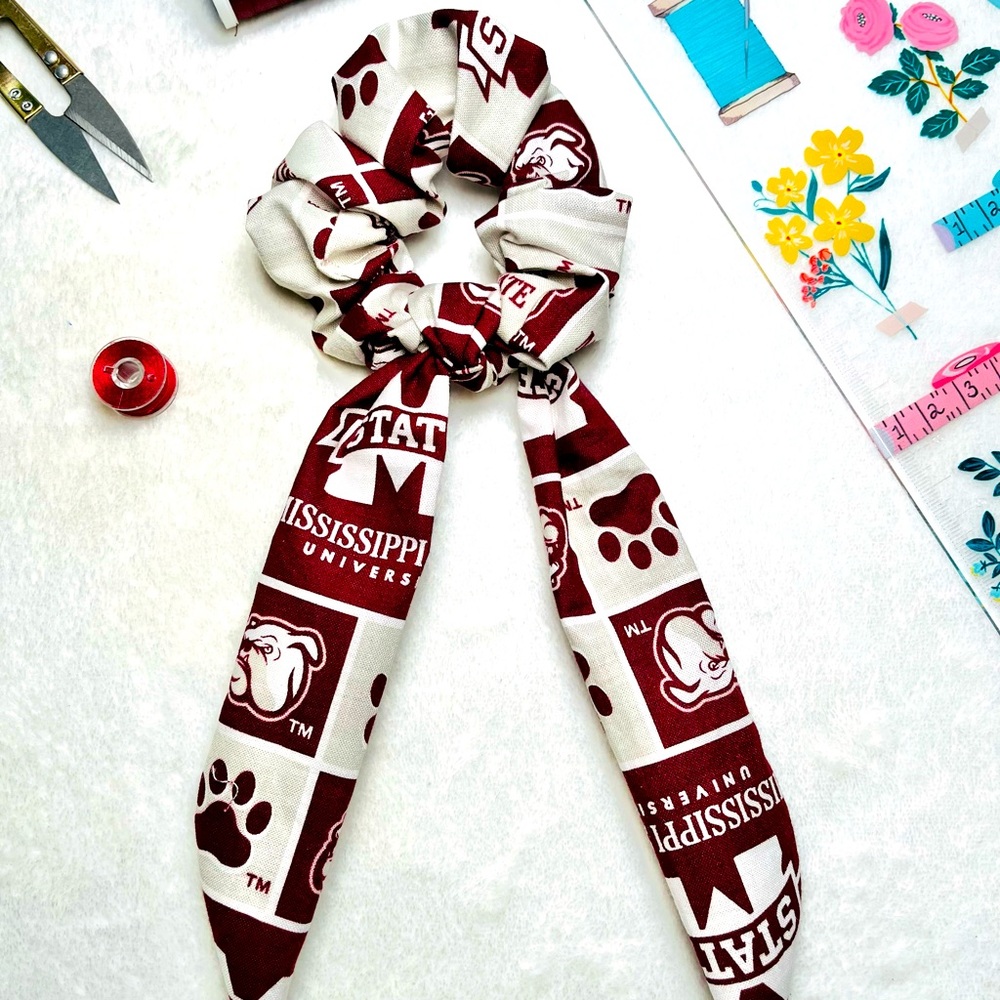 Mississippi State Scrunchie with Tail